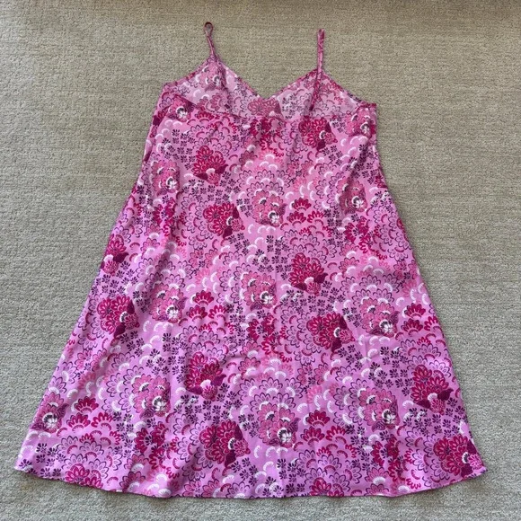 Cabernet by Sleep Sense Pink Paisley Floral Satin Nightgown Size Large Y2K Style - Picture 6 of 8